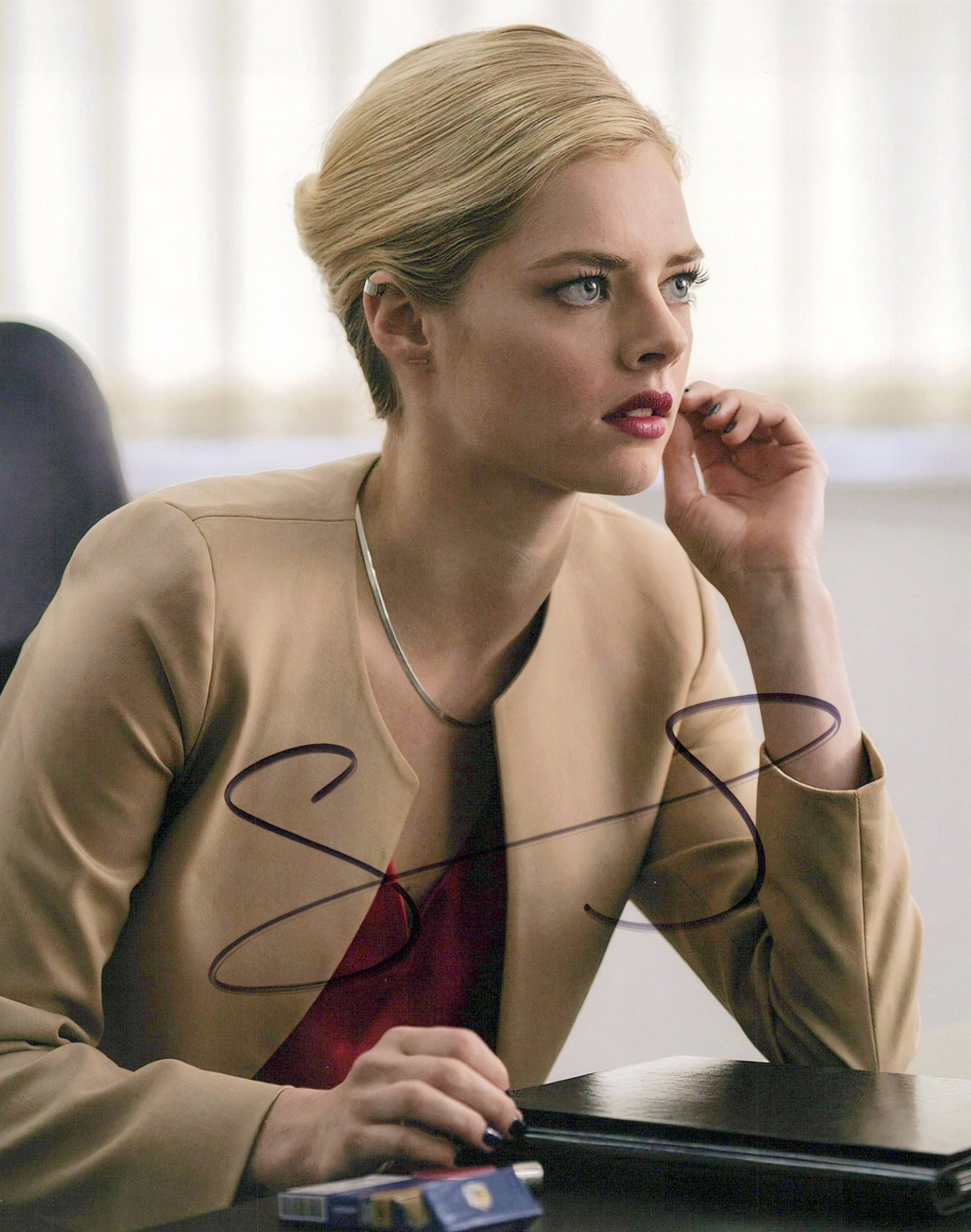 Samara Weaving BABYSITTER / READY OR NOT In Person Signed Photo (1 of 1)