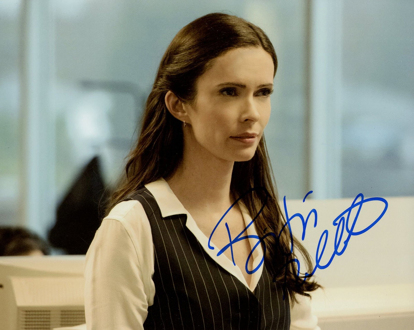 Elizabeth Tulloch SUPERMAN & LOIS In Person Signed Photo (1 of 1)