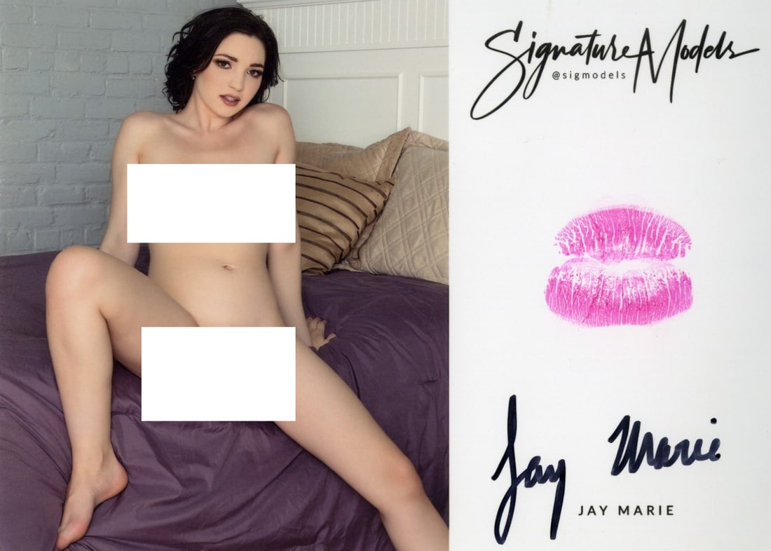Jay Marie LIP PRINT KISS CARD In Person Signed Photo: Photo size is 5x7. PRIVATE SIGNING. Jay Marie in person signed photo and kiss card. Penthouse Pet of the Month March 2019. 5x7 Color In Person signed very sexy portrait. She added a lip print. This it