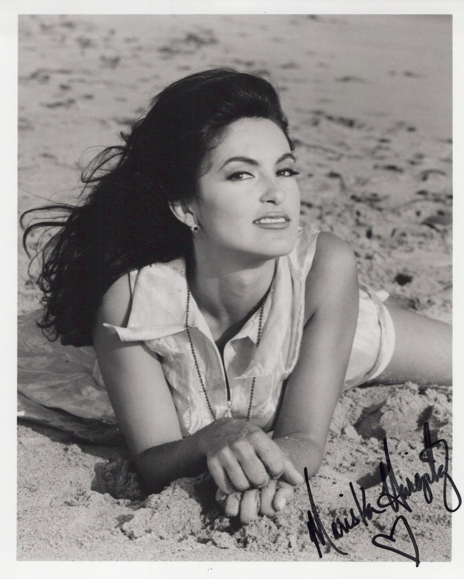 Mariska Hargitay LAW & ORDER SVU / LAKE PLACID In Person Signed Photo: Photo size is 8x10. Mariska Hargitay in person signed photo. Mariska Hargitay of course is best known for her role as Detective Olivia Benson in the TV series LAW AND ORDER SVU