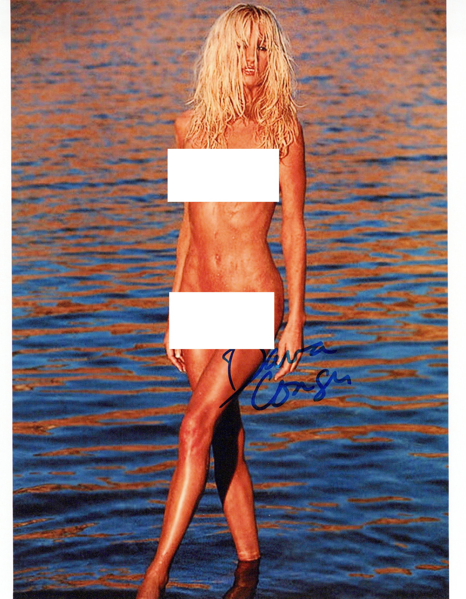 Darva Conger PLAYBOY NUDE In Person Signed Photo: Photo size is 8x10. Darva Conger in person signed photo. Darva Conger went from anonymity to being called a "gold-digger" after winning the reality show Who Wants to Marry a Multi-Millionaire in 2000.