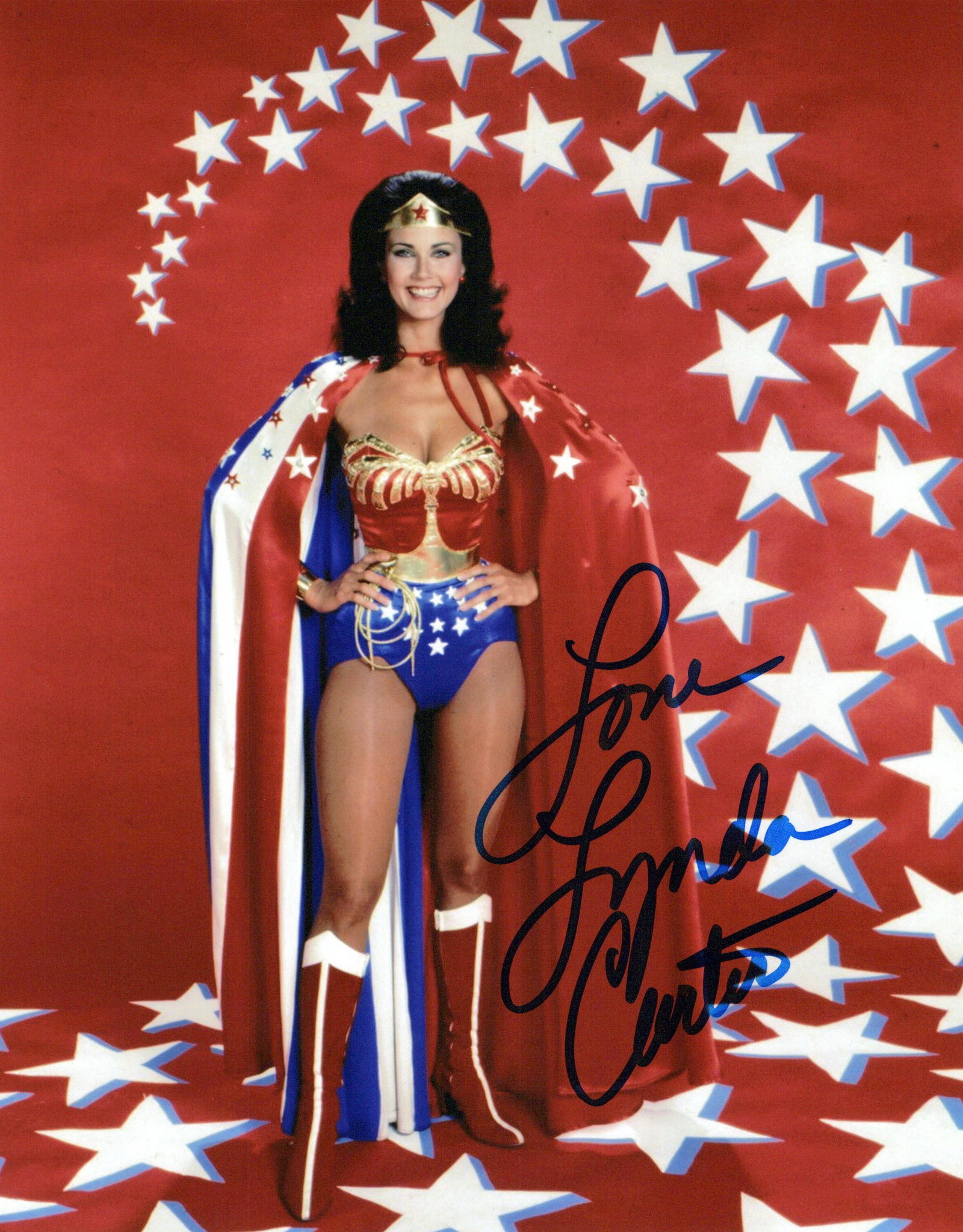 Lynda Carter WONDER WOMAN Signed Photo (1 of 1)
