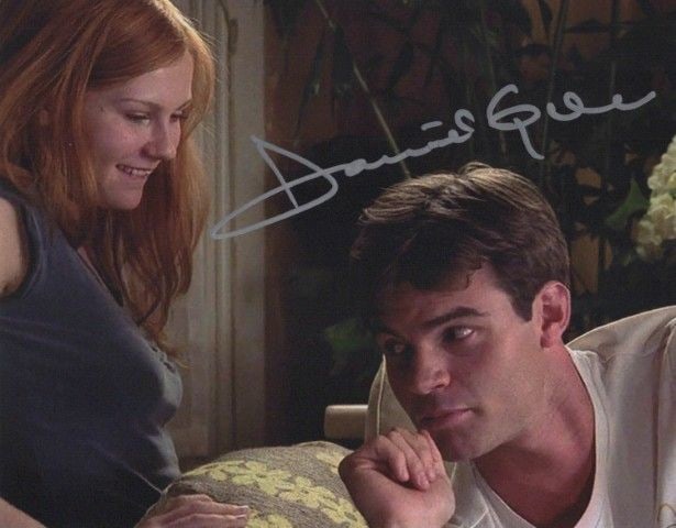 Daniel Gillies SPIDER-MAN 2 In Person Signed Photo: Photo size is 8x10. Daniel Gillies in person signed photo from the movie SPIDER-MAN 2. Daniel Gillies as the character John Jameson