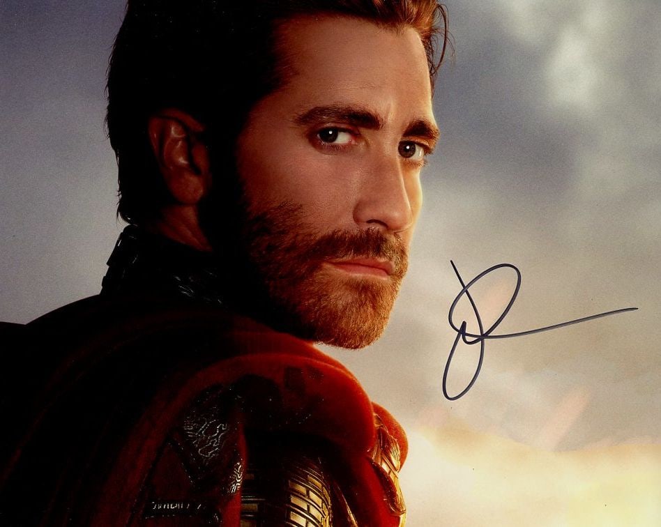 Jake Gyllenhaal SPIDERMAN FAR FROM HOME In Person Signed Photo (1 of 1)