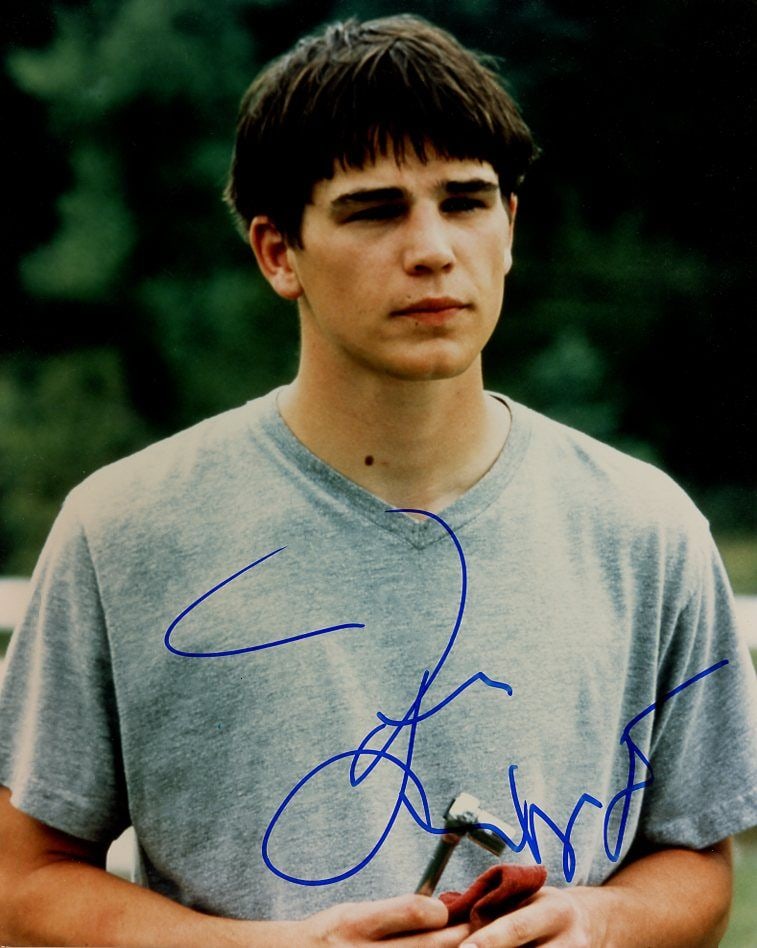Josh Harnett HERE ON EARTH In Person Signed Photo: Photo size is 8x10. Josh Harnett in person signed photo from the movie HERE ON EARTH. Josh Harnett as the character Jasper Arnold.