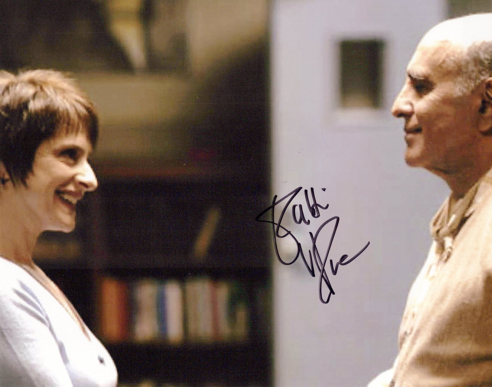 Patti Lupone OZ In Person Signed Photo: Photo size is 8x10. Patti Lupone in person signed photo from the TV series OZ. Patti Lupone as the character Stella Coffa