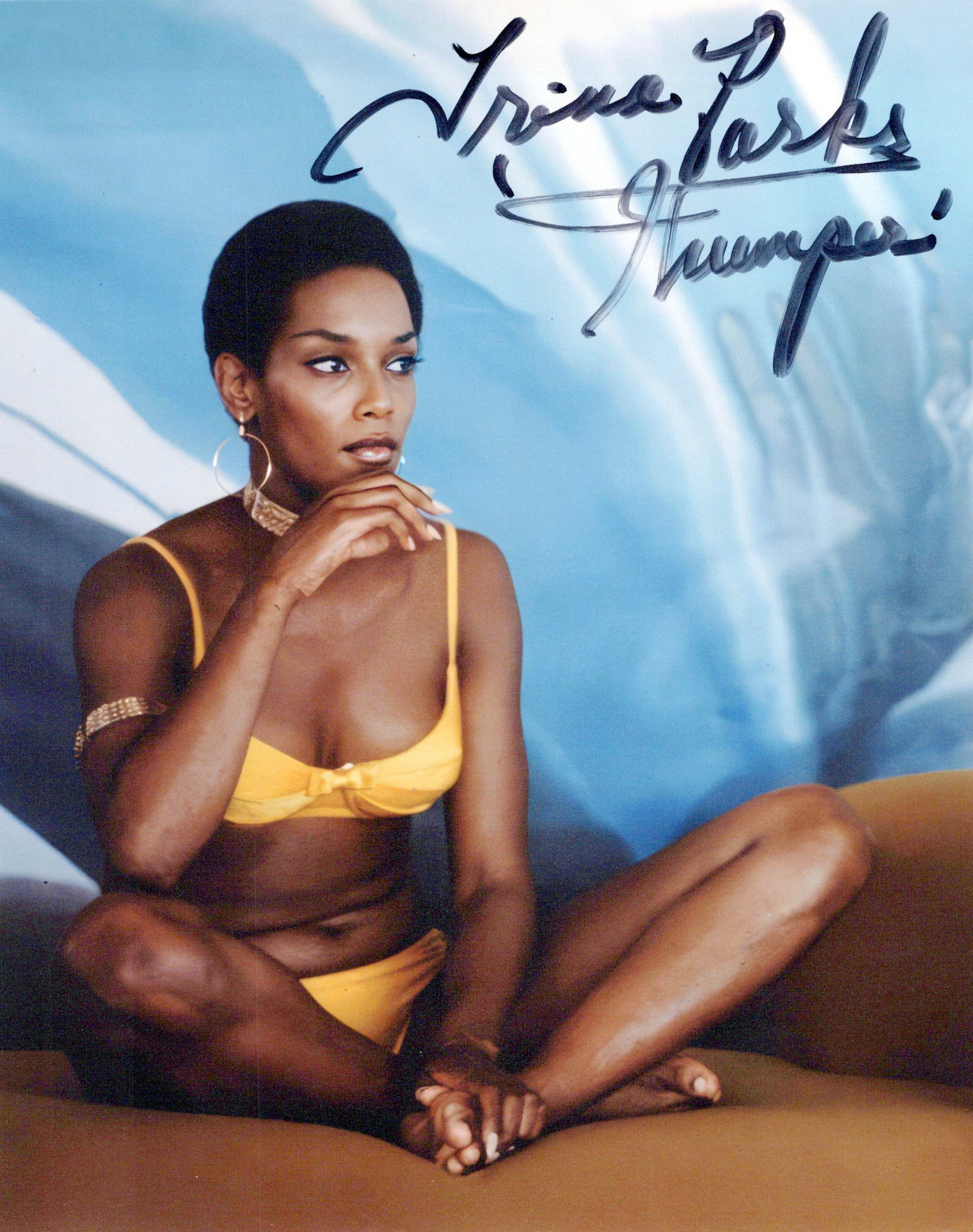 Trina Parks / James Bond / DIAMONDS ARE FOREVER In Person Signed Photo: Photo size is 8x10. Trina Parks in person signed photo from the James Bond movie DIAMONDS ARE FOREVER. Trina Parks as the character Thumper. She has also added her character name