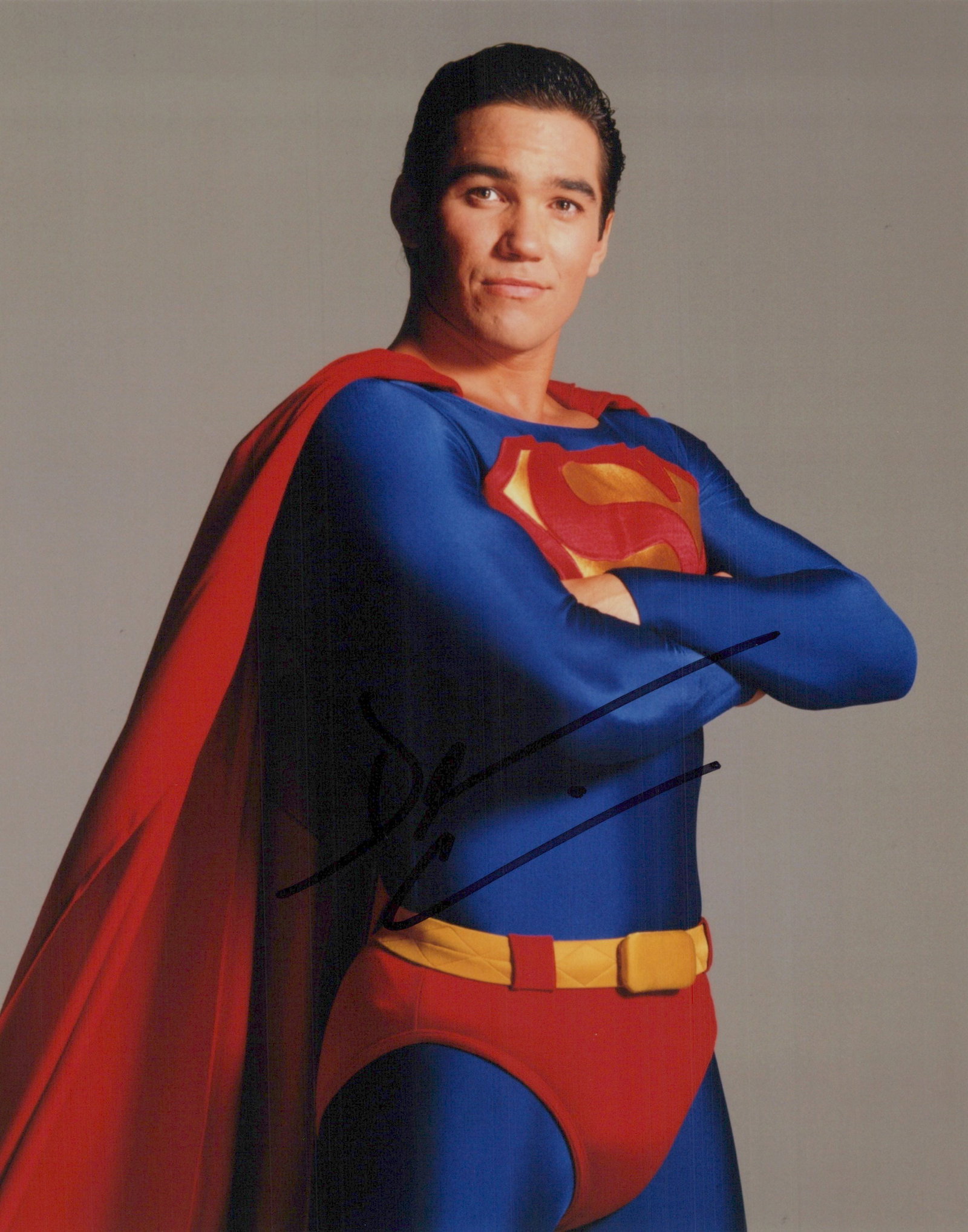 Dean Cain SUPERMAN In Person Signed Photo: Dean came in person signed photo from the TV series LOIS & CLARK TO NEW ADVENTURES. Dean Cain as the character Clark Kent / Superman