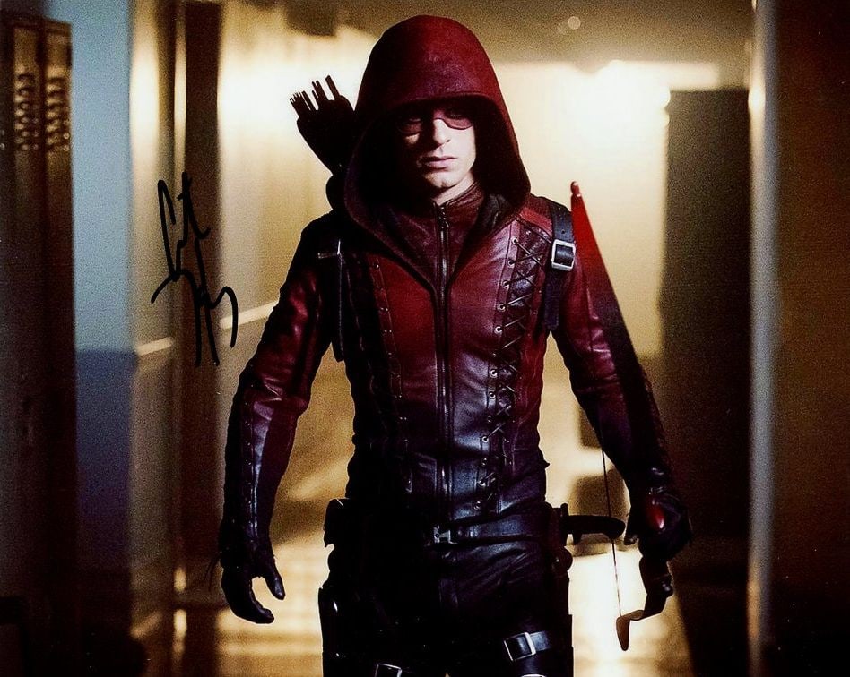 Colton Haynes ARROW In Person Signed Photo: Photo size is 8x10. Colton Haynes in person signed photo from the TV series ARROW. Colton Haynes as the character Roy Harper.