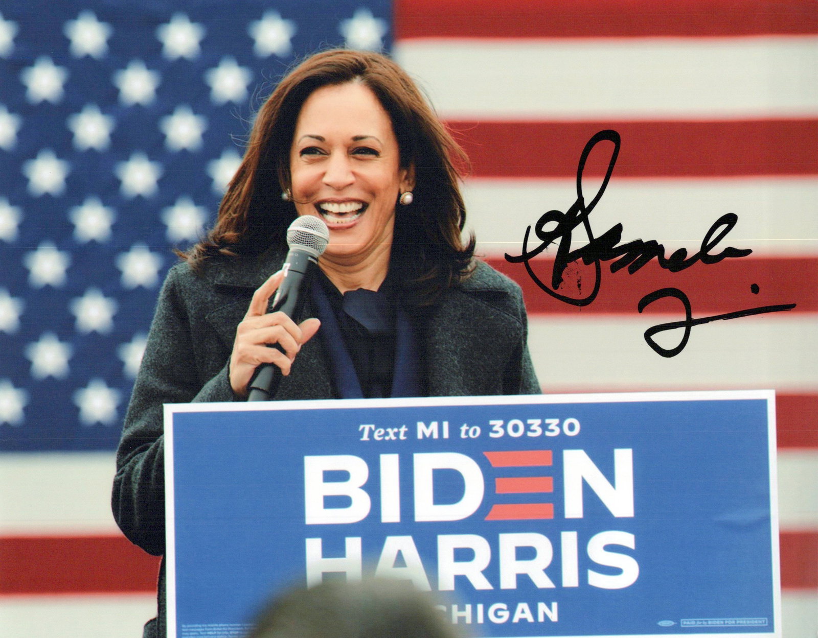 Kamala Harris VICE PRESIDENT In Person Signed Photo: Photo size is 8x10. Kamala Harris in person signed photo. This image shows Kamala Harris speaking at a campaign event in Michigan during the 2020 presidential campaign. She served as the 49th Vice Pre