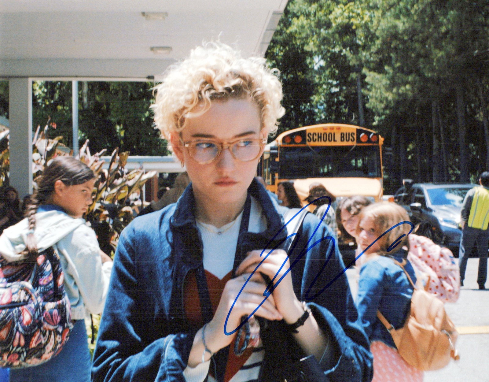 Julia Garner WEAPONS In Person Signed Photo (1 of 1)