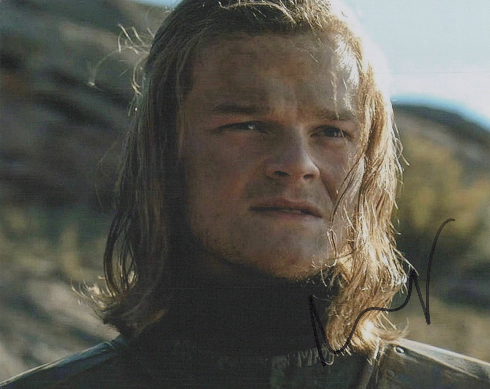 Robert Aramayo GAME OF THRONES In Person Signed Photo: Photo size is 8x10. Robert Aramayo in person signed photo from the HBO series GAME OF THRONES. Robert Aramayo as the character of young Ned Stark