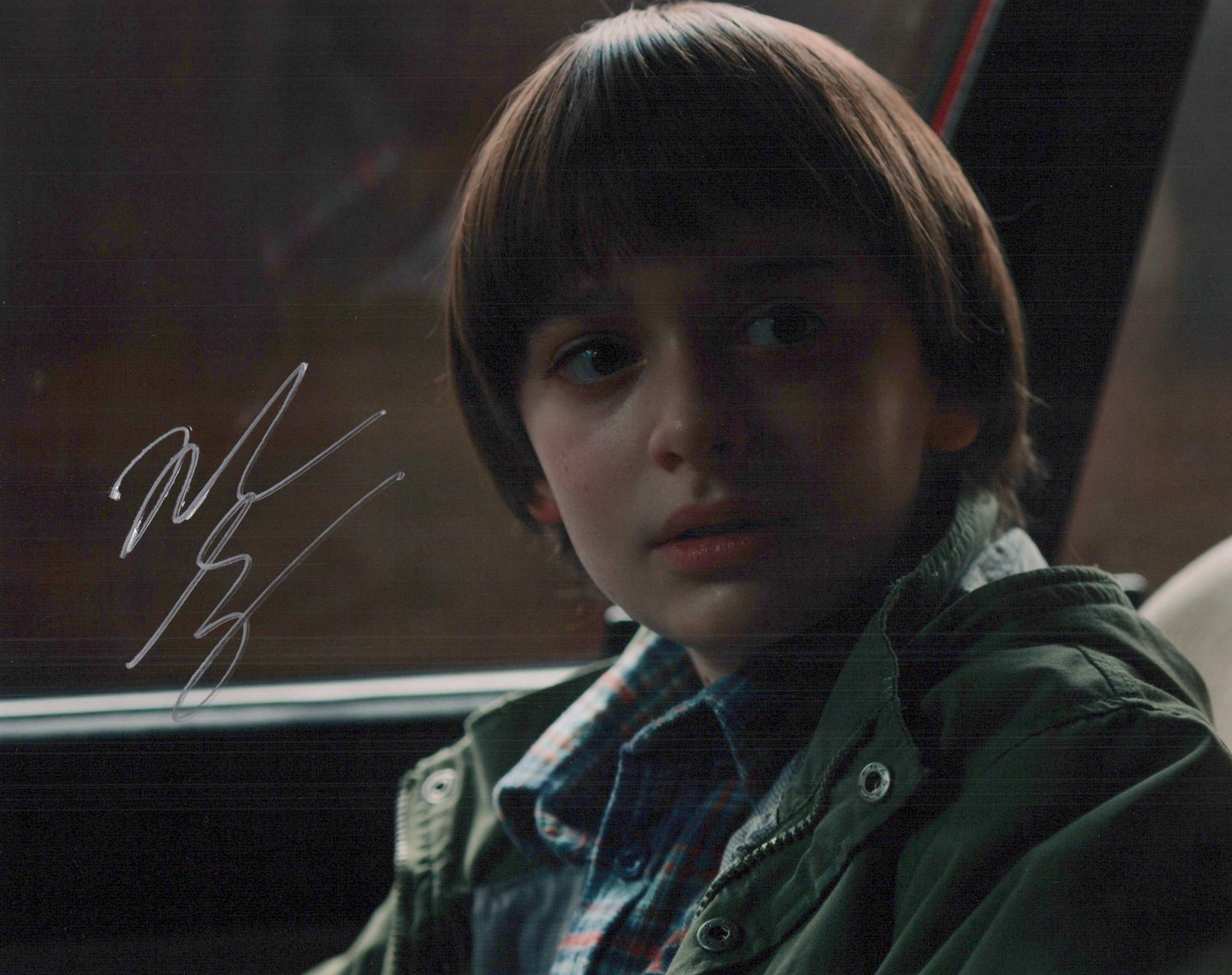 Noah Schnapp STRANGER THINGS In Person Signed Photo (1 of 1)