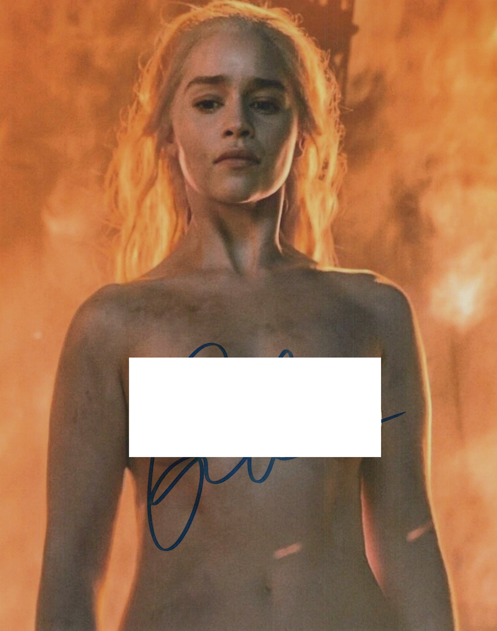 Emilia Clarke GAME OF THRONES In Person Signed Photo: Photo size is 8x10. Emilia Clarke in person signed auutographed photo from the HBO series GAME OF THRONES. Emilia Clark as the character Daenerys Targaryen.