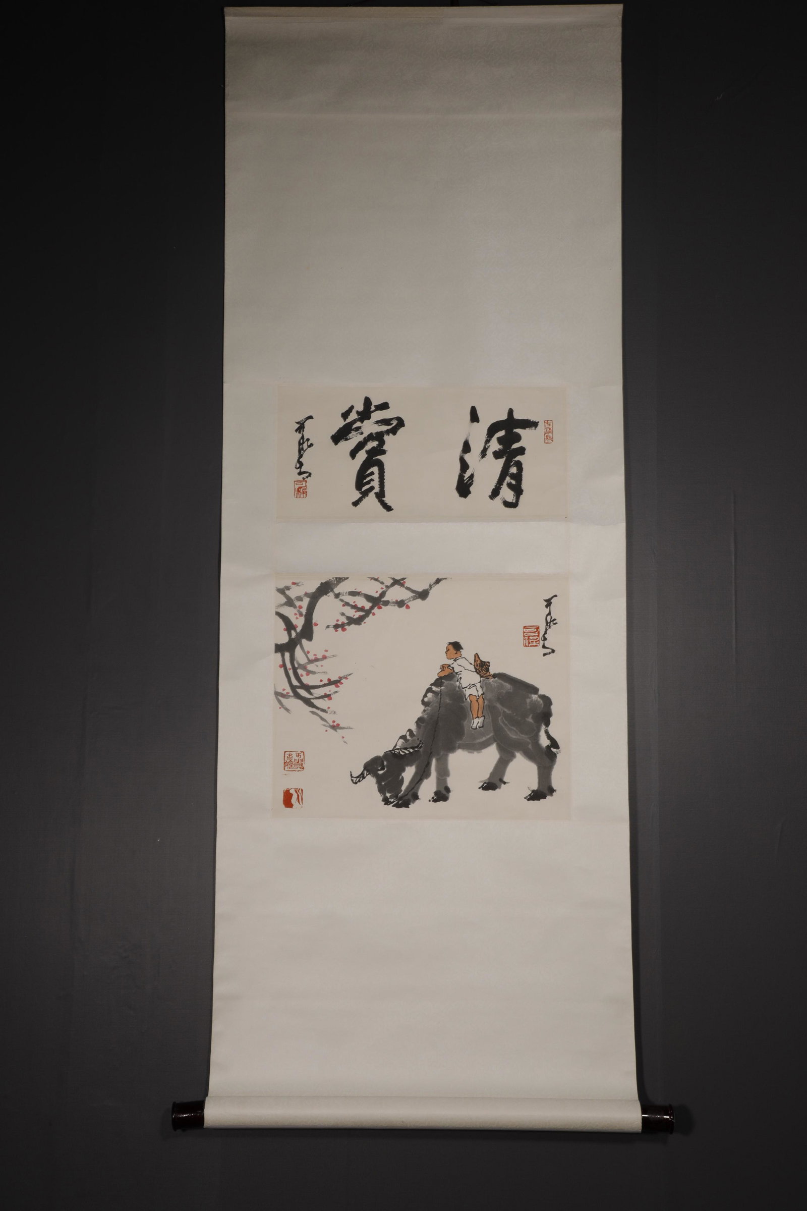 A CHINESE PAPER PAINTING ATTRIBUTED TO LI KERAN (1 of 8)