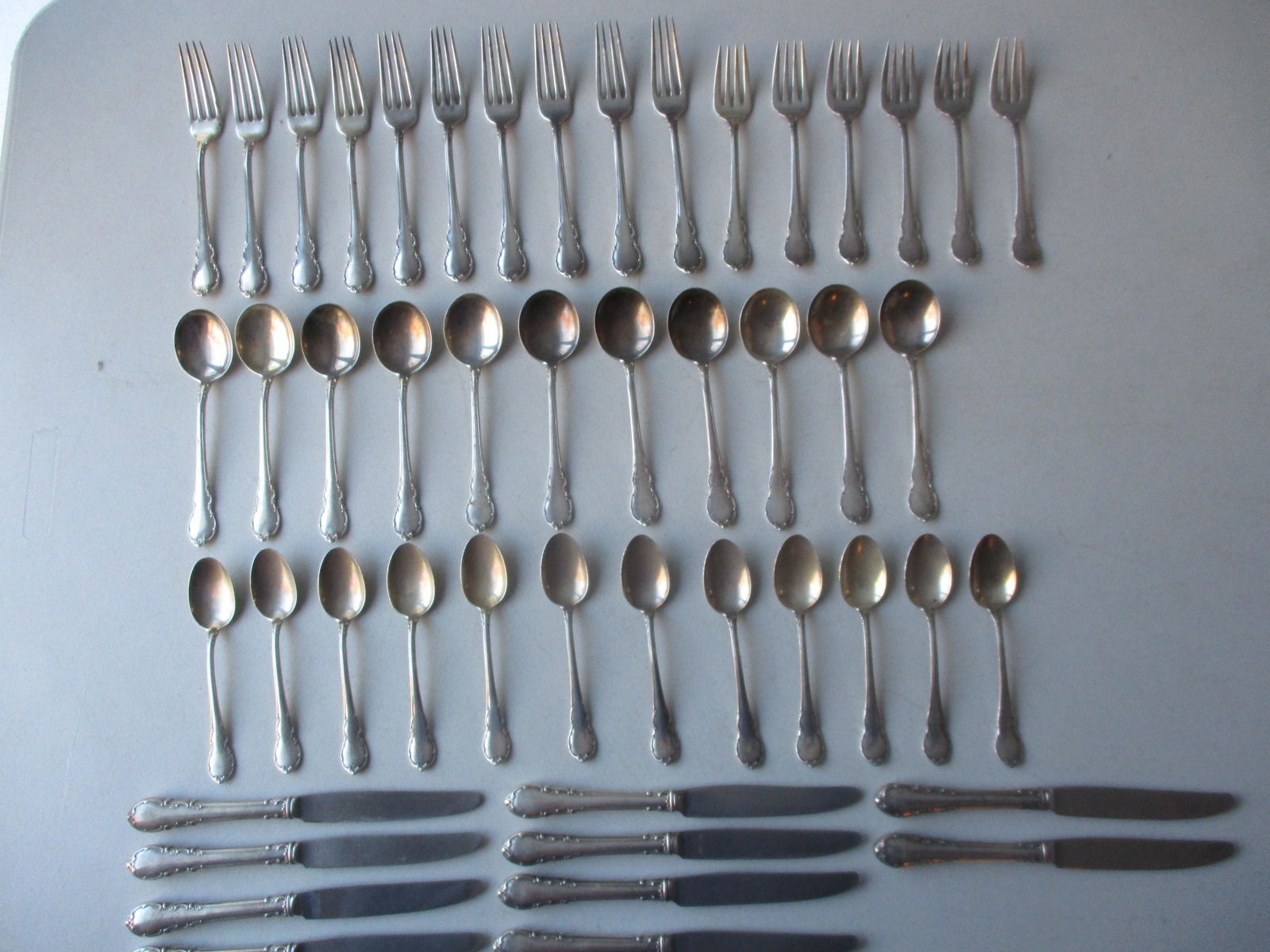 Lunt Sterling Silver 49 Pieces (1 of 4)