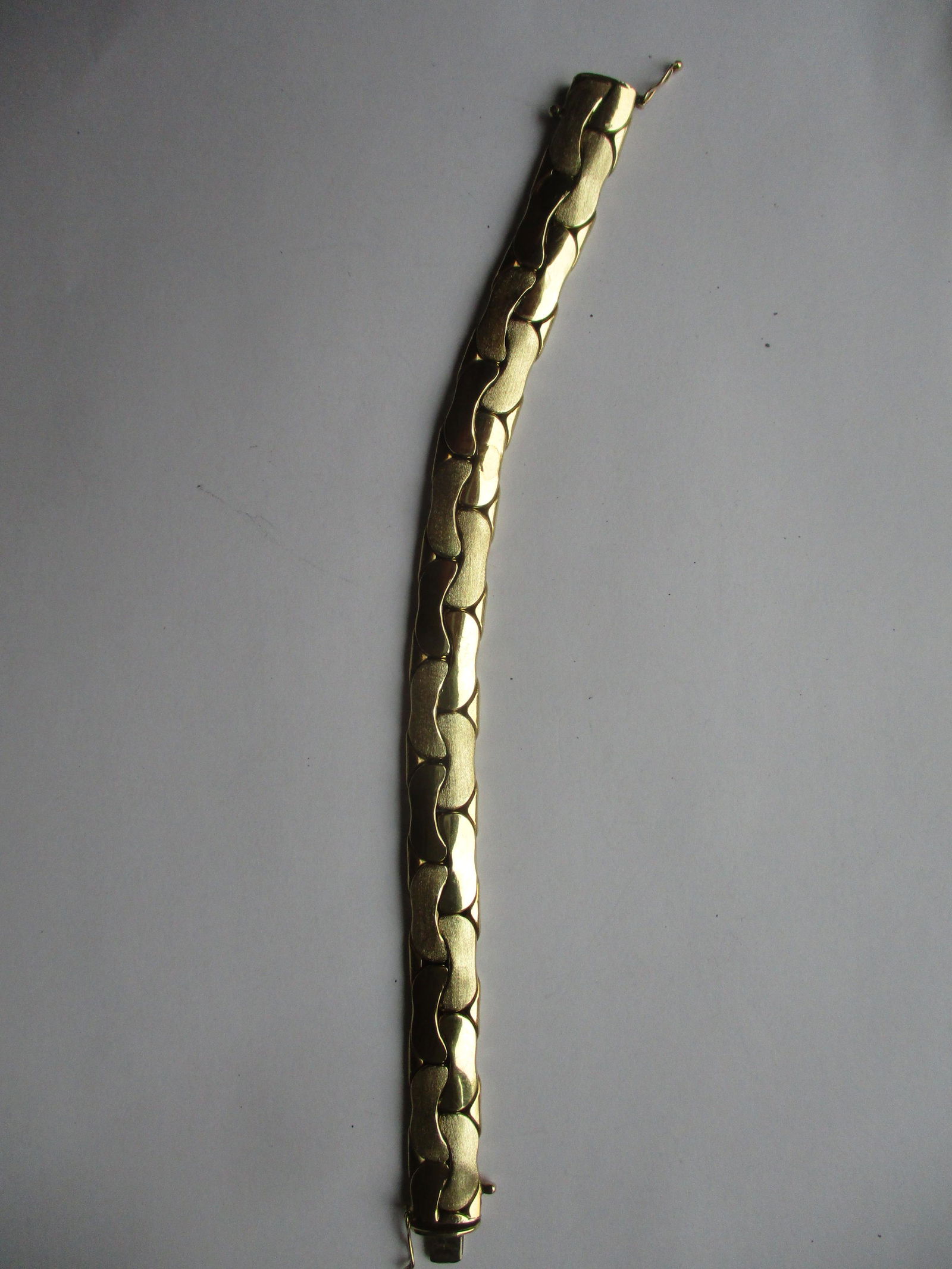 14K Italy 8" Bracelet (1 of 5)