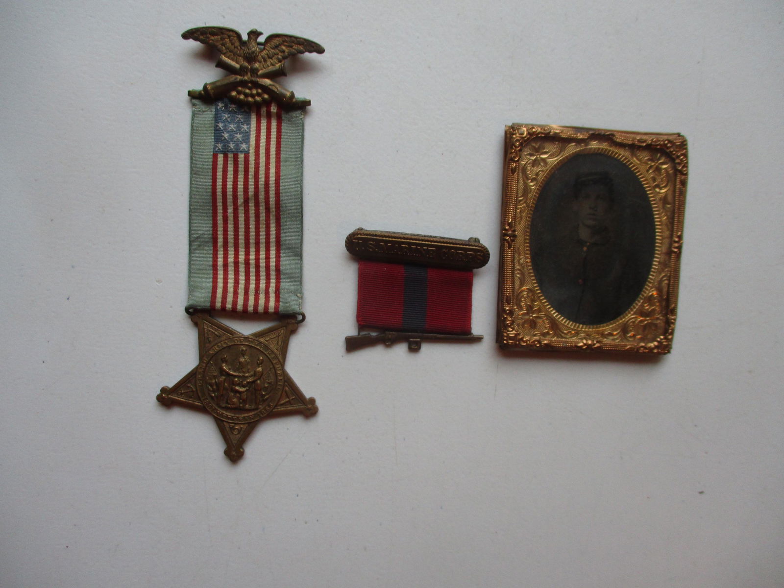 Civil War Soldier Tin Type, GAR Medal 1866 & Partial (1 of 8)