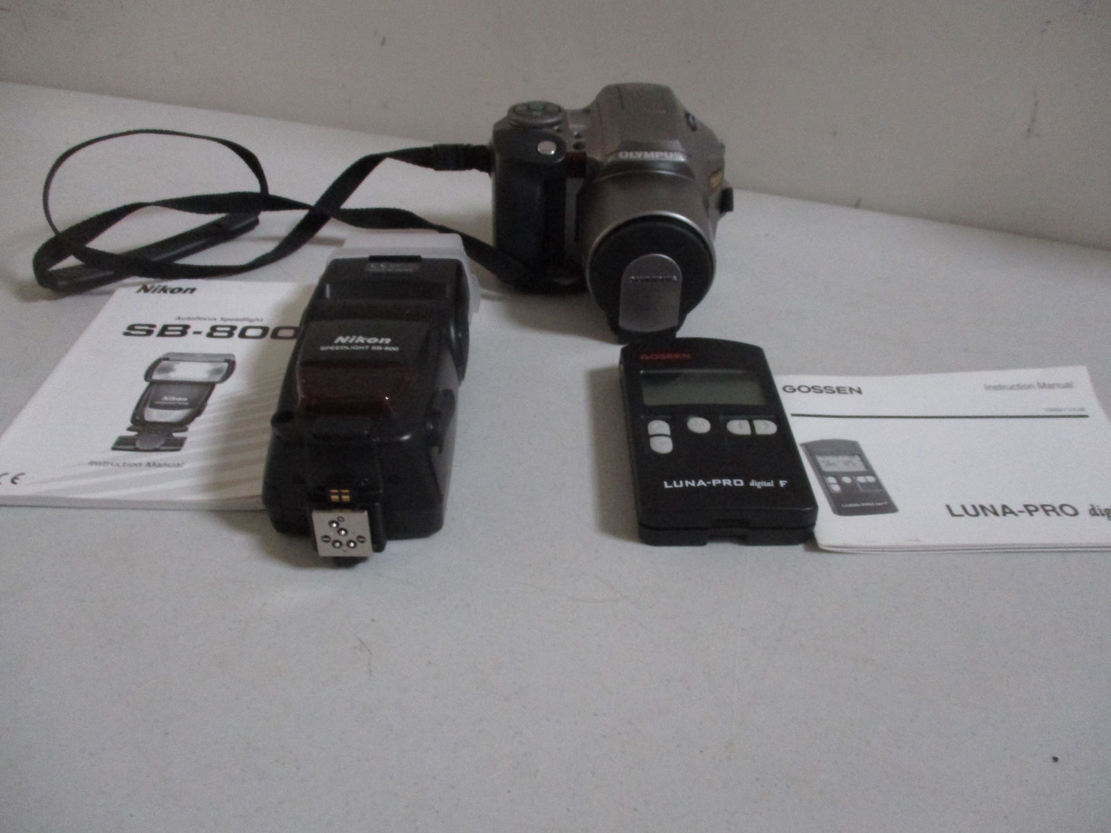 Gossen Light Meter, Nikon Flash & Olympus Camera (1 of 4)