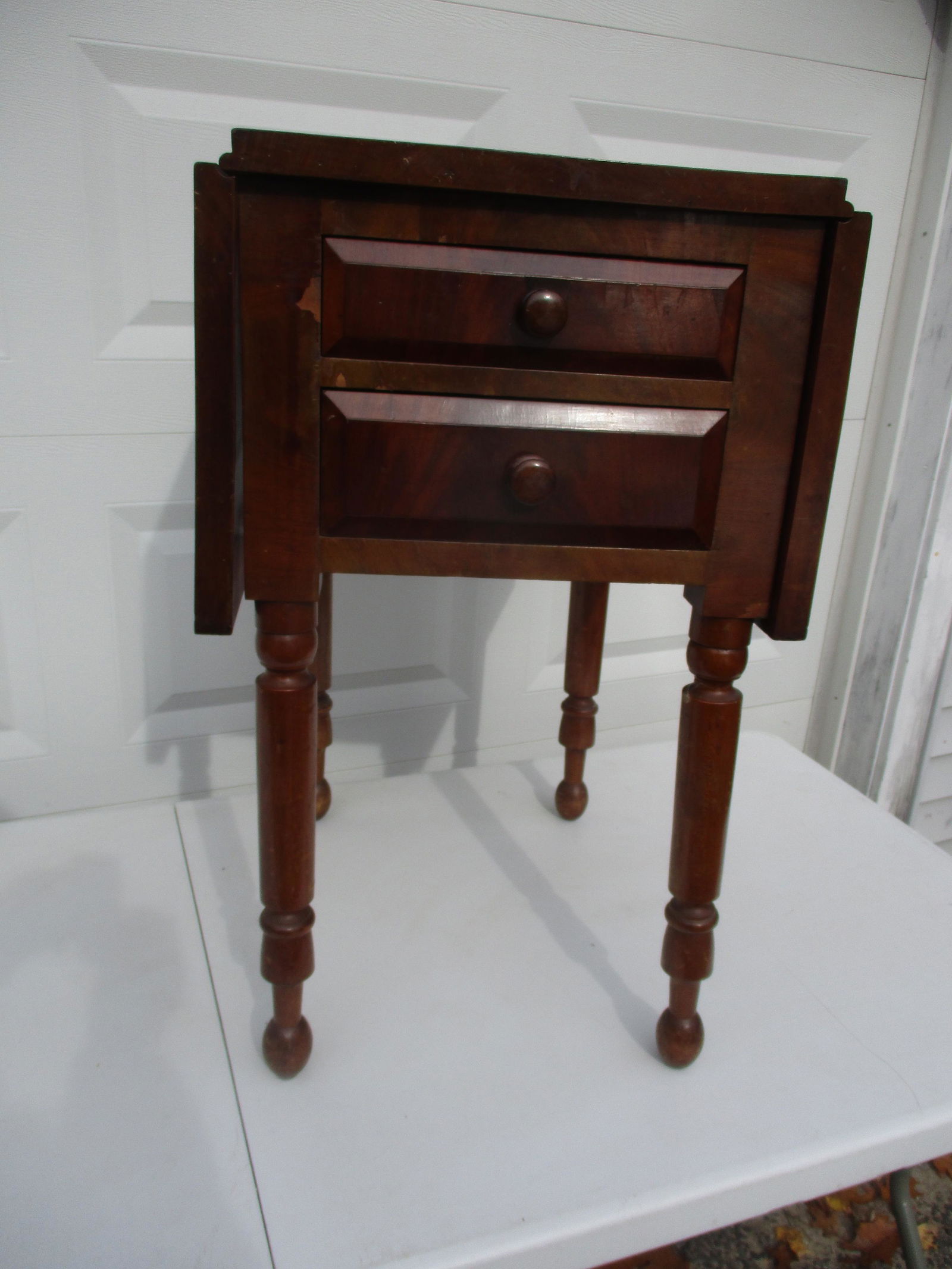 Mahogany Veneer Sheraton 2 Drawer Work Table (1 of 7)