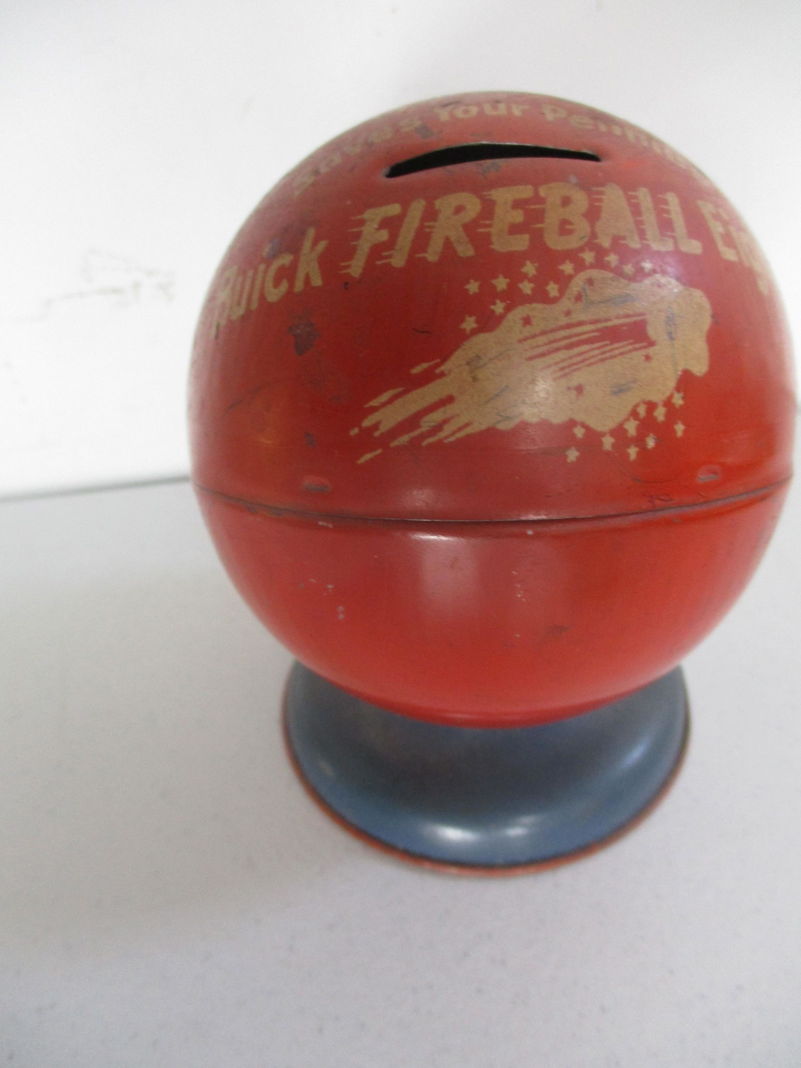 Buick Fireball 8 Tin Savings Bank (1 of 4)