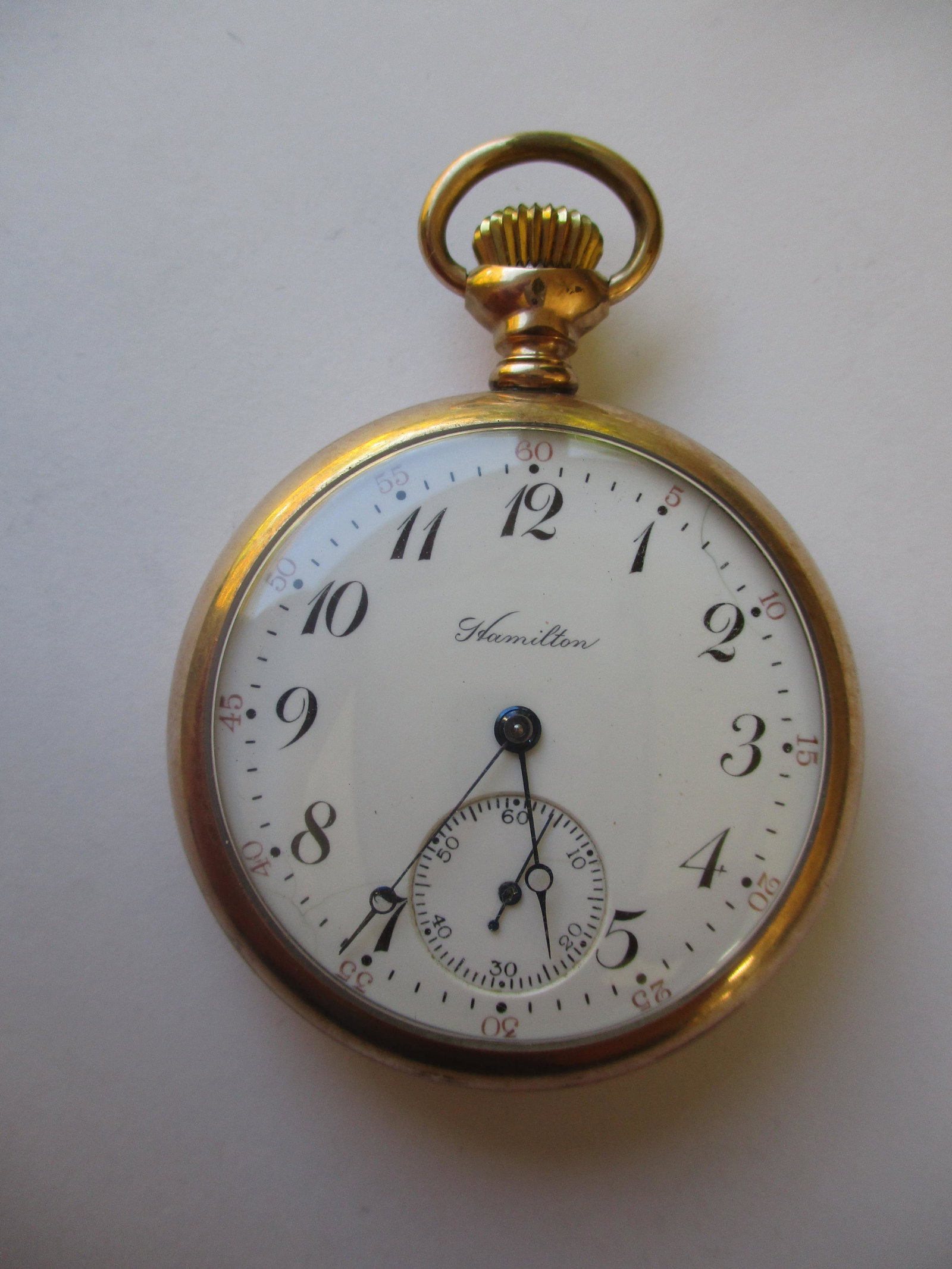 Hamilton 16S 17 Jewel Gold Plated Pocket Watch: s/n 701782 (pocket watch tested to see that it runs for 10 seconds)