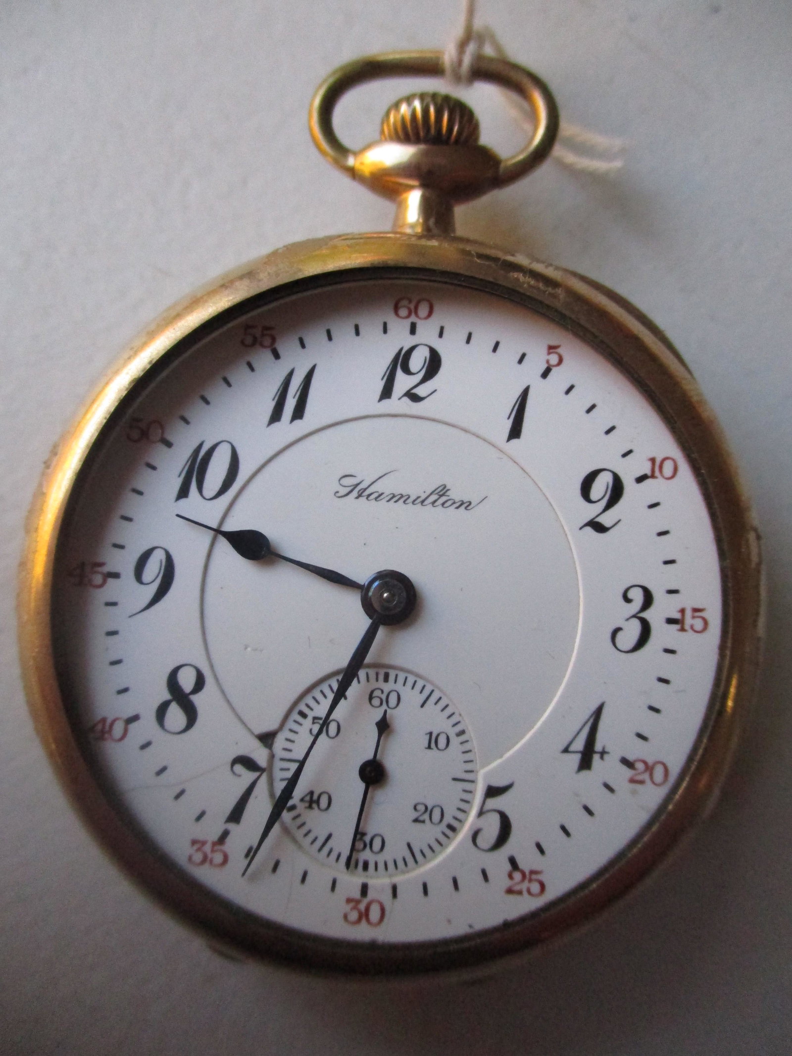 Hamilton 16S 17 Jewel Gold Plated Pocket Watch: s/n 1558551 - Crystal Detached (pocket watch tested to see that it runs for 10 seconds)