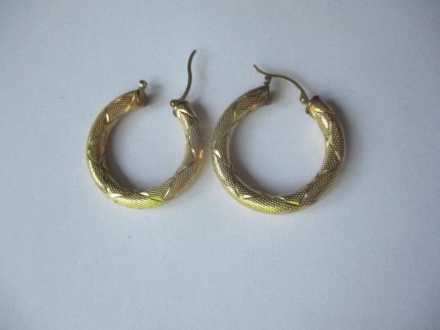 Hollow Gold Hoop Earrings 14K Carla & Other: 1" in Diameter - 5 Grams- See Photos for Condition