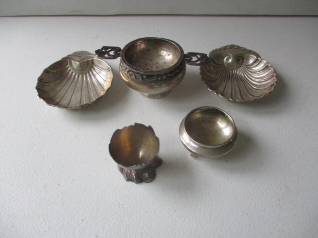Sterling Tea Strainer, 2 Shell Dishes, Salts (1 of 5)