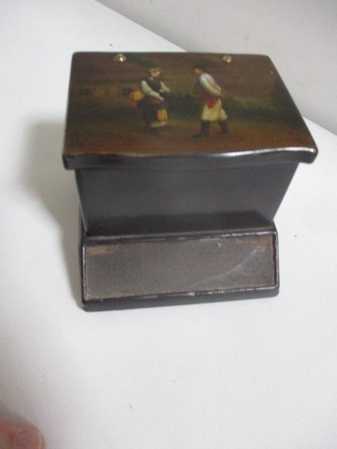 Russian Lacquer Lutukin 1855-1863 Cigarette Box (1 of 7)