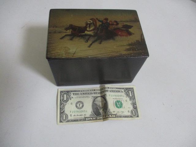Russian Lacquer Lutukin Troika Box 6" x 4" x 4" (1 of 7)