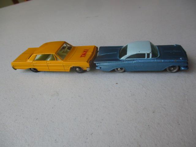 Lesney #57 Two Tone Chevrolet Impala & #20 Taxi (1 of 20)