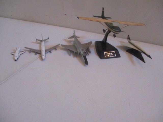 Topping Cessna Skyhawk, Concorde,  Space Shuttle + (1 of 15)