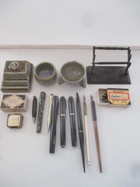 Inkwells, Pens & Other Desk Accessories (1 of 13)