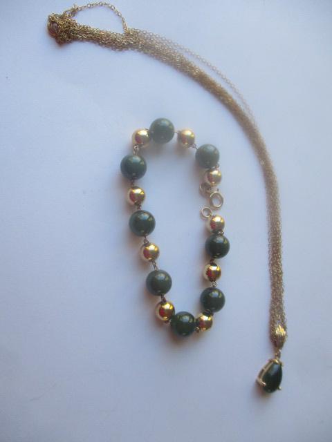 14K 16" Multi Strand & Jade Pendant and Bracelet (1 of 4)