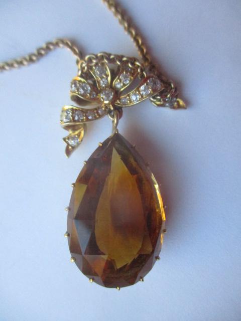 14K 18" Chain & 1 1/2" Pendant Diamonds 1/2 Ct TW (1 of 2)