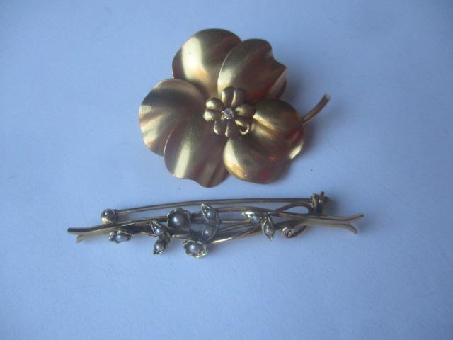 14K & Diamond Flower Pin & Bar Pin (1 of 5)