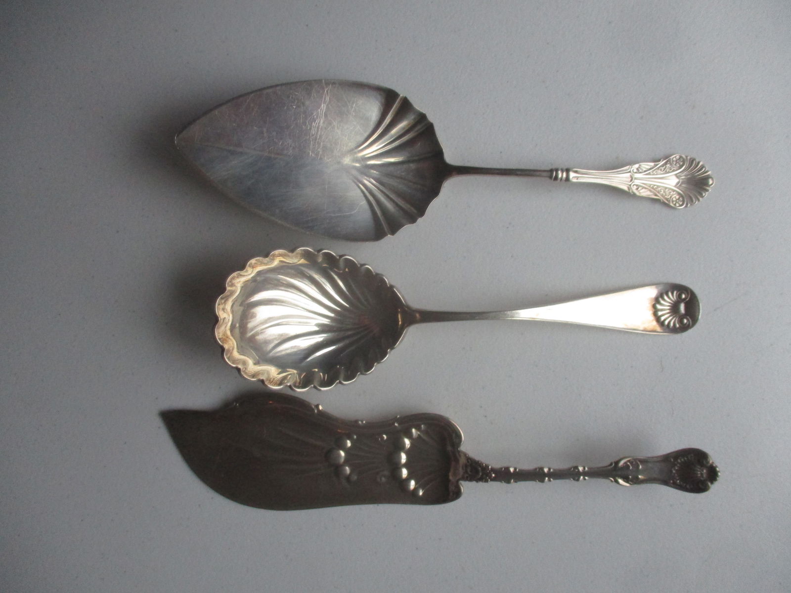Sterling Large Serving Spoon, Cake & Pie Server (1 of 8)