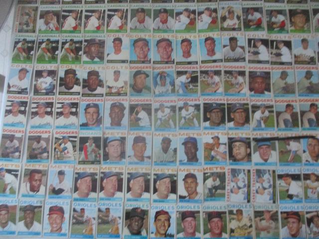 1964 Topps Baseball Cards - 378 Cards (1 of 10)