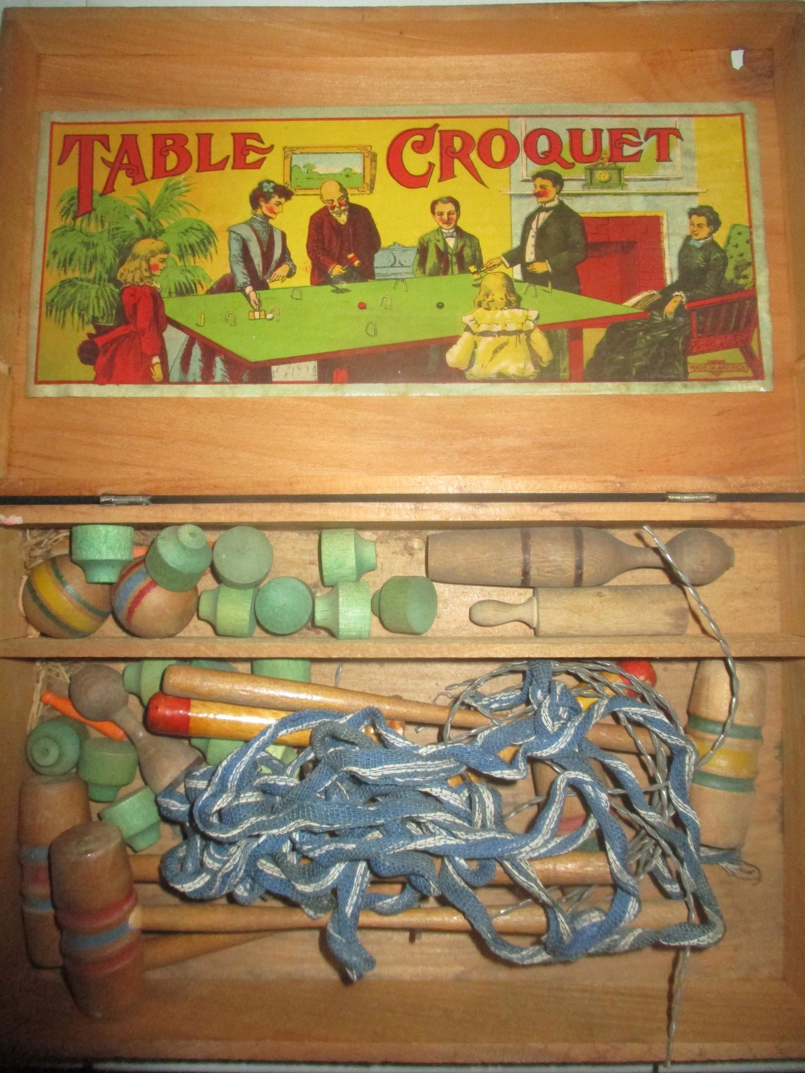 Table Croquet Set in Box - Colorful Label Graphics (1 of 5)