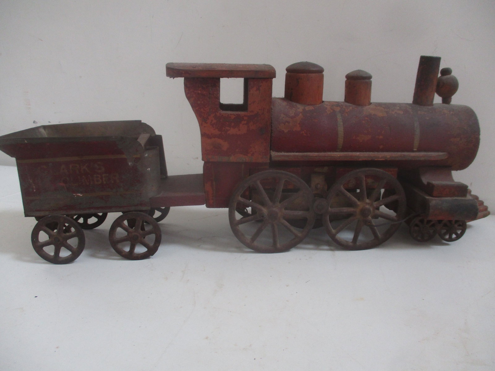 Clark's Hill Climber Engine and Tender: Wood and Metal - Appr. 18 1/2" x 6 1/2" - See photos for condition and details