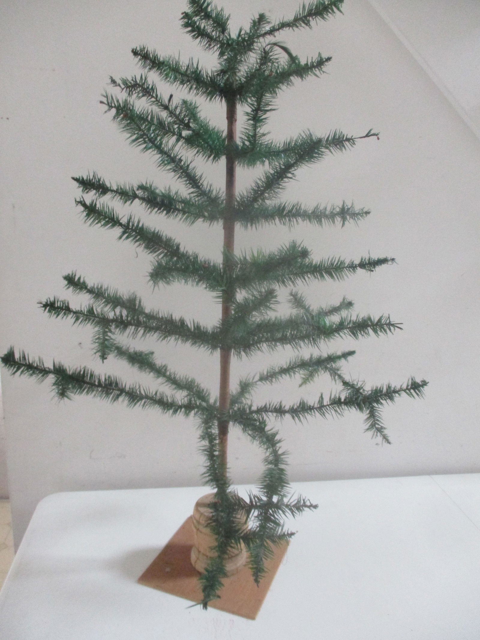 Vintage Christmas Feather Tree 36" (1 of 3)