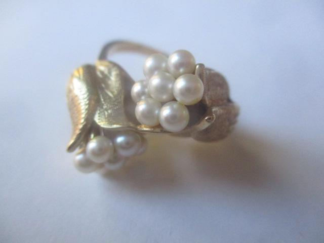 14K Flower & Pearl Ring (1 of 3)
