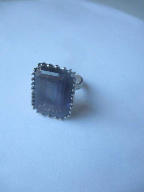 10K Amethyst Ring 7/8" x 5/8" (1 of 3)