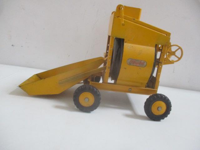 Model Toys Jaegar Cement Mixer (1 of 6)