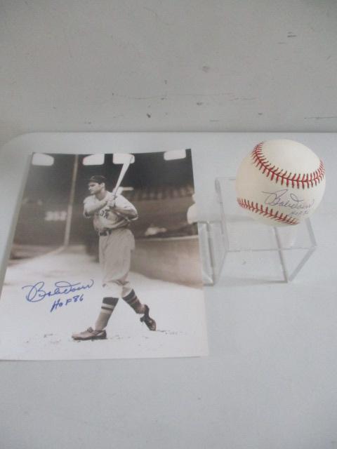 Bobby Doer Signed Baseball and Autograph Photo (1 of 11)