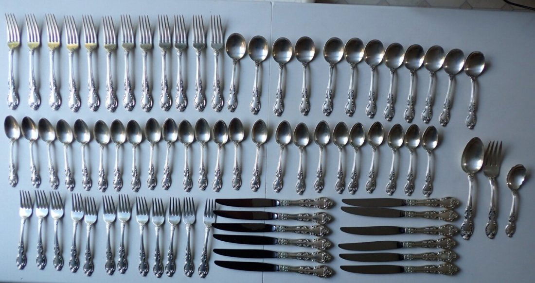 Gorham Sterling Melrose 75 Piece Flatware Set (1 of 11)