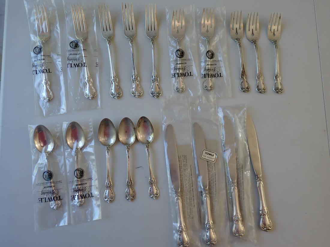 Towle Stering Old Master 19 Pieces Flatware Set (1 of 9)
