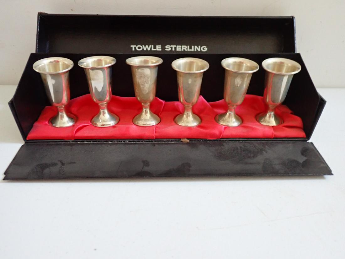 Towle Sterling 6 Weighted Cordial Glasses with Box (1 of 4)