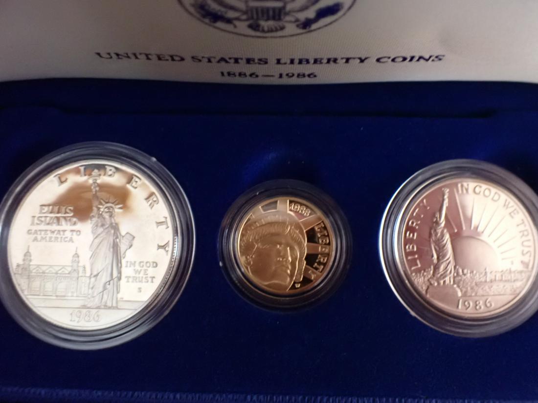1986 United States Liberty Coins Set: $5 Gold Coin, Silver (1 of 5)